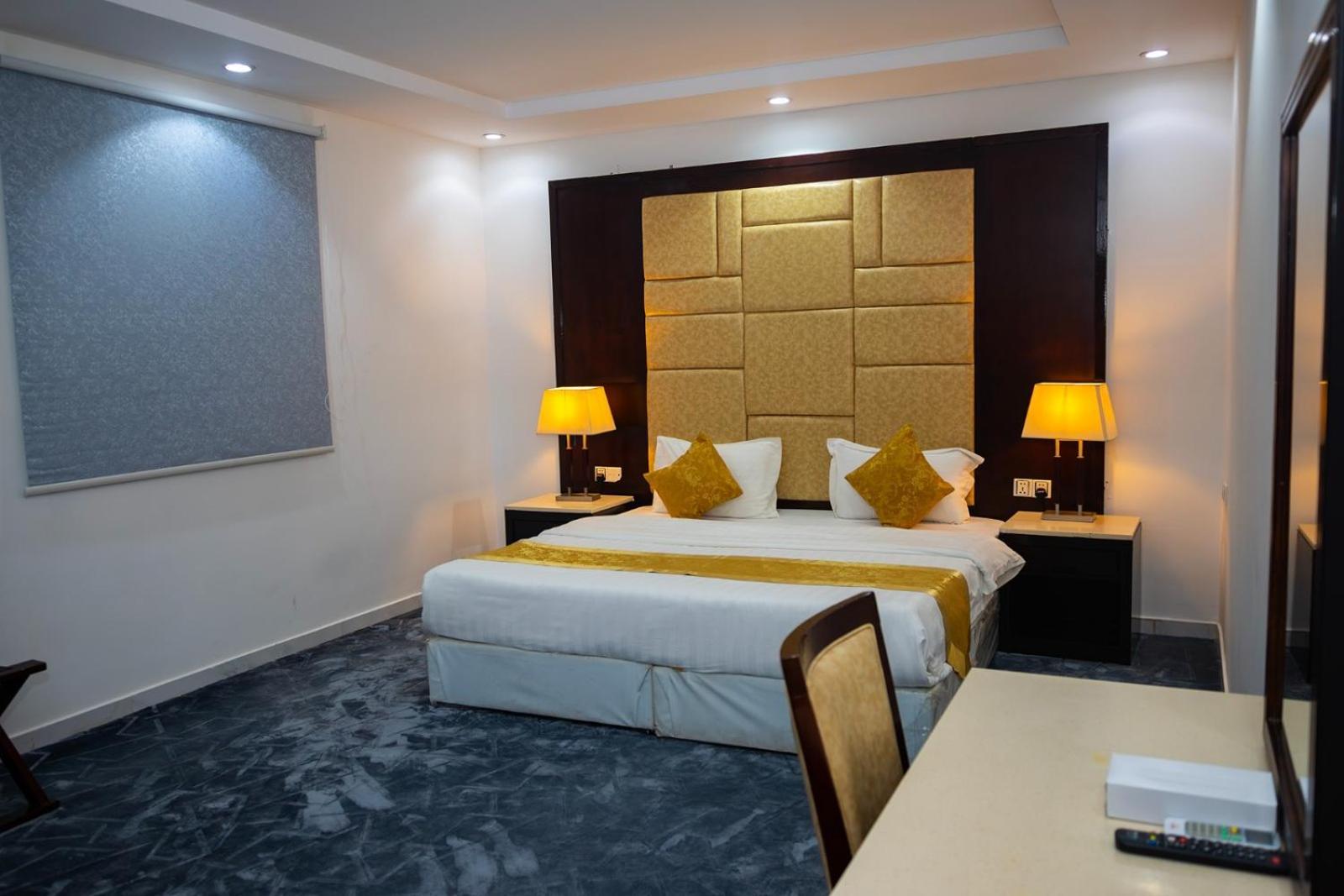Aparthotel Quiet 9 By Quiet 4*